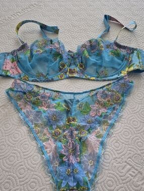 Savage X Fenty Blue Floral Lace Lingerie Set - Sheer Embroidered Bra & Panty